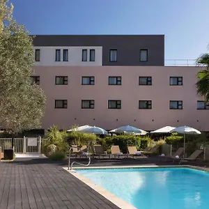 - Marseille Airport By Ihg Hotel